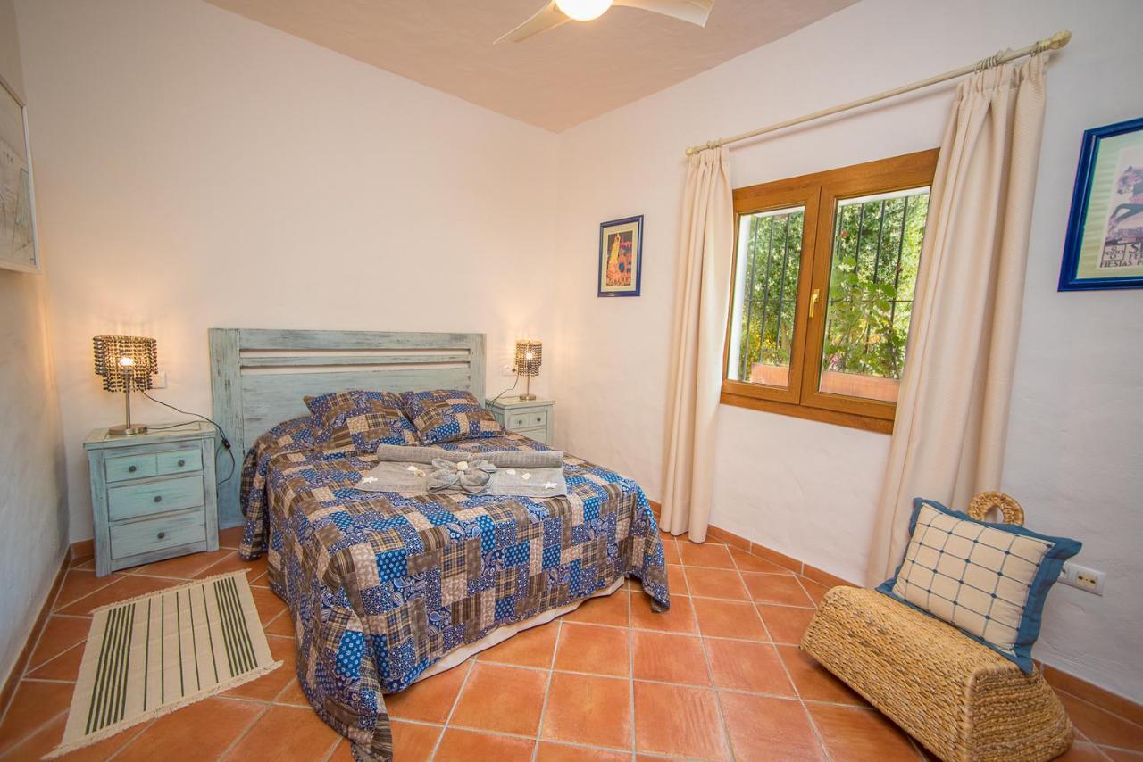 Casa Las Ciguenas Apartment เวเฮร์ เด ลา ฟรอนเตรา ภายนอก รูปภาพ